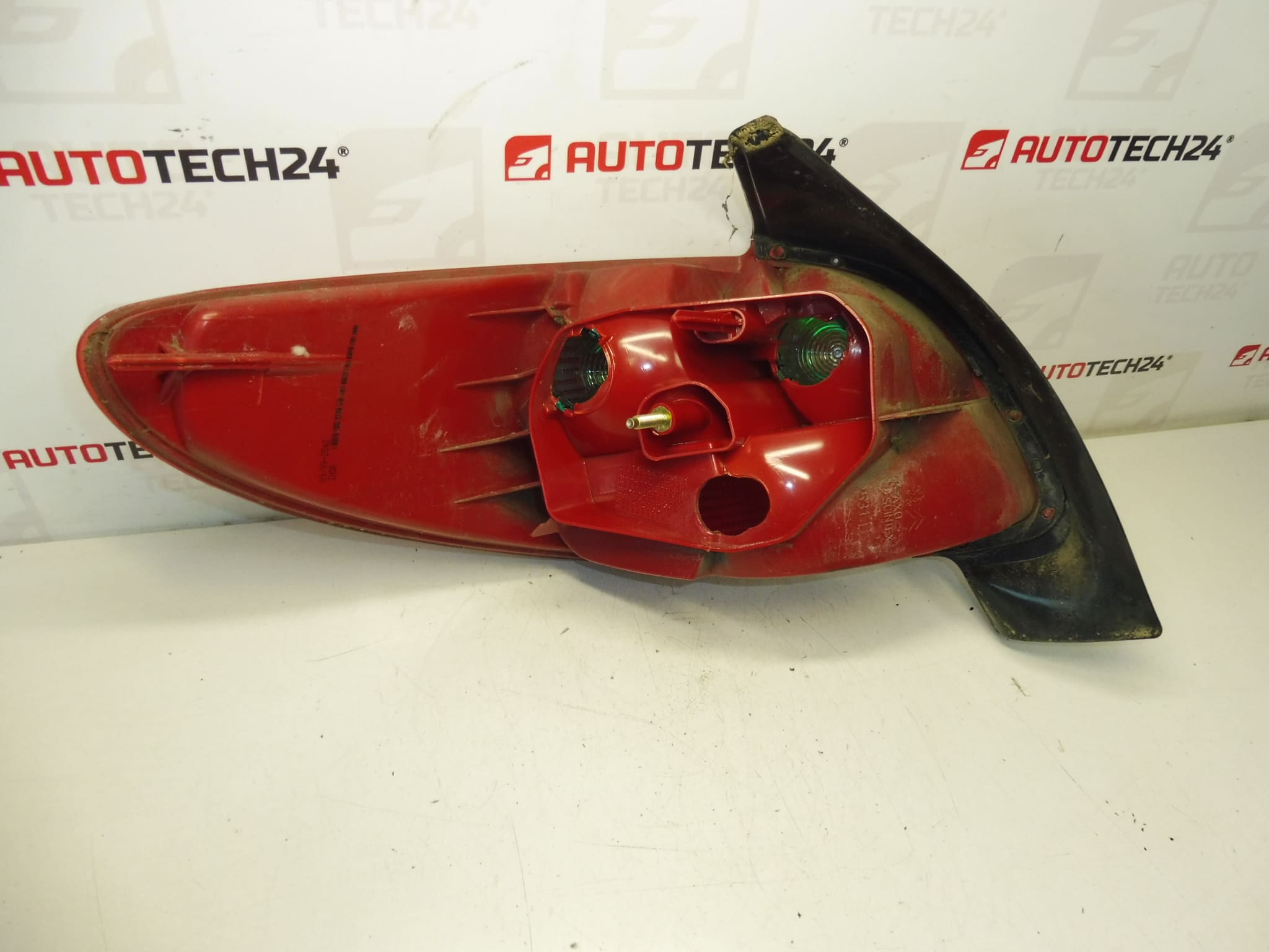Πίσω δεξί φανός Peugeot 206 έως 6/2003 6351P1 - Image 2