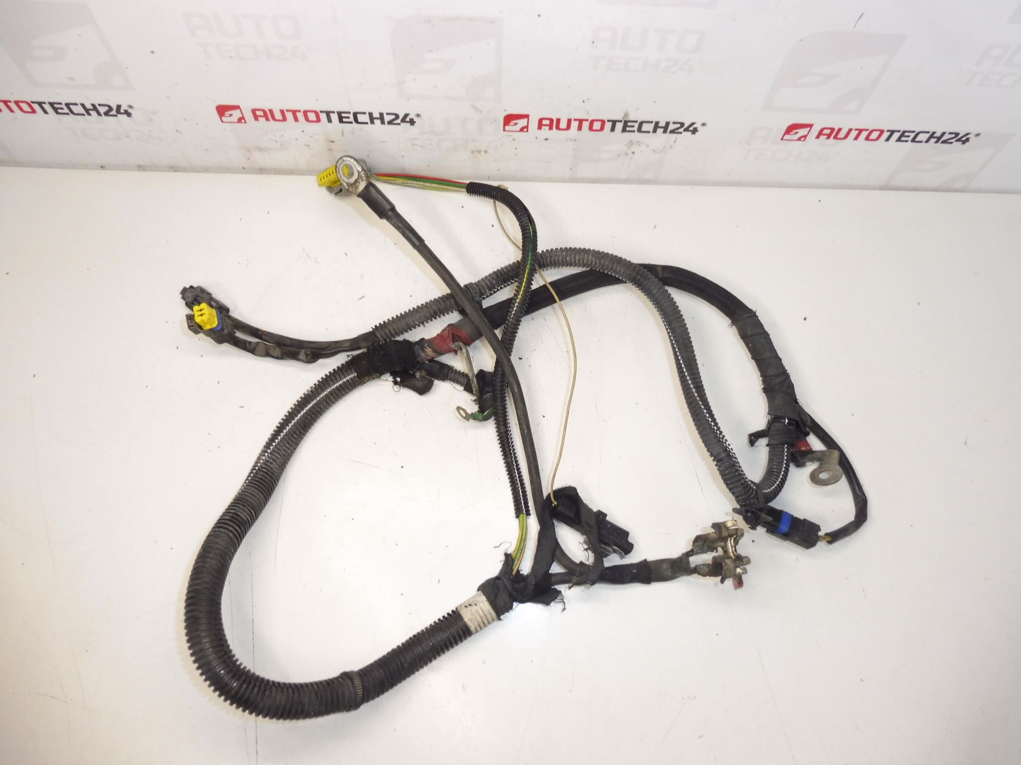 Θετική πλεξούδα Citroën Peugeot 2.0HDI 9658054180 5642LP