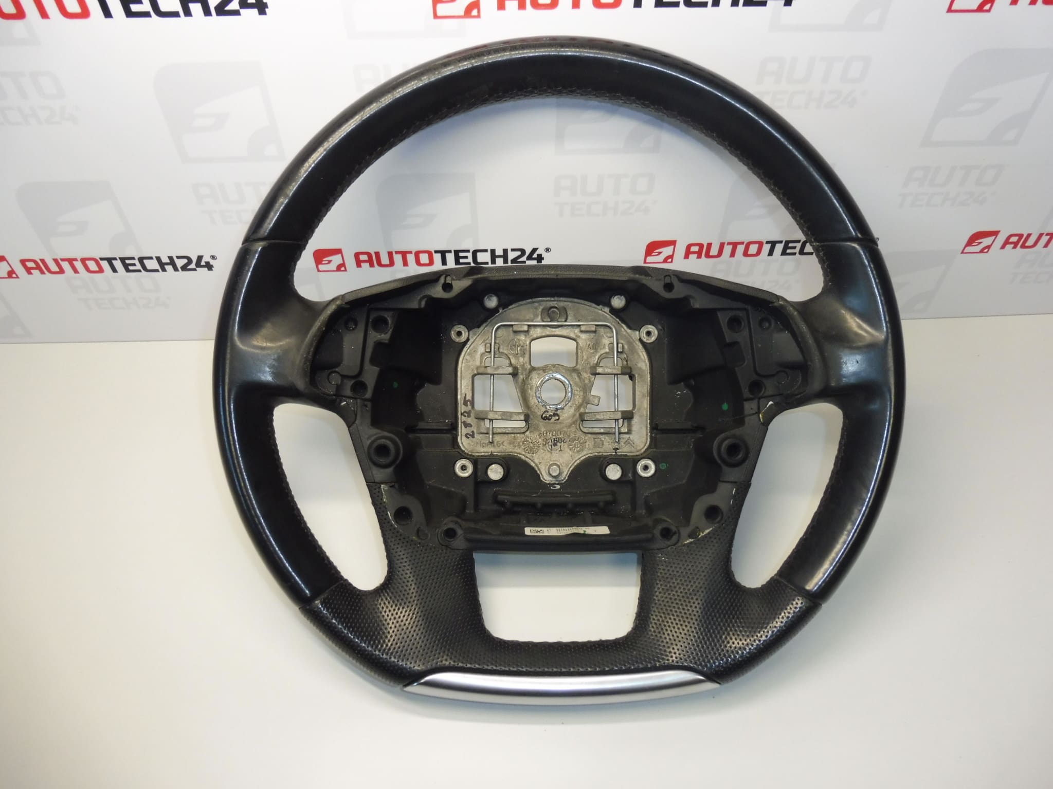 Τιμόνι Citroen C4 II και DS4 96754515ZD 98039712ZD