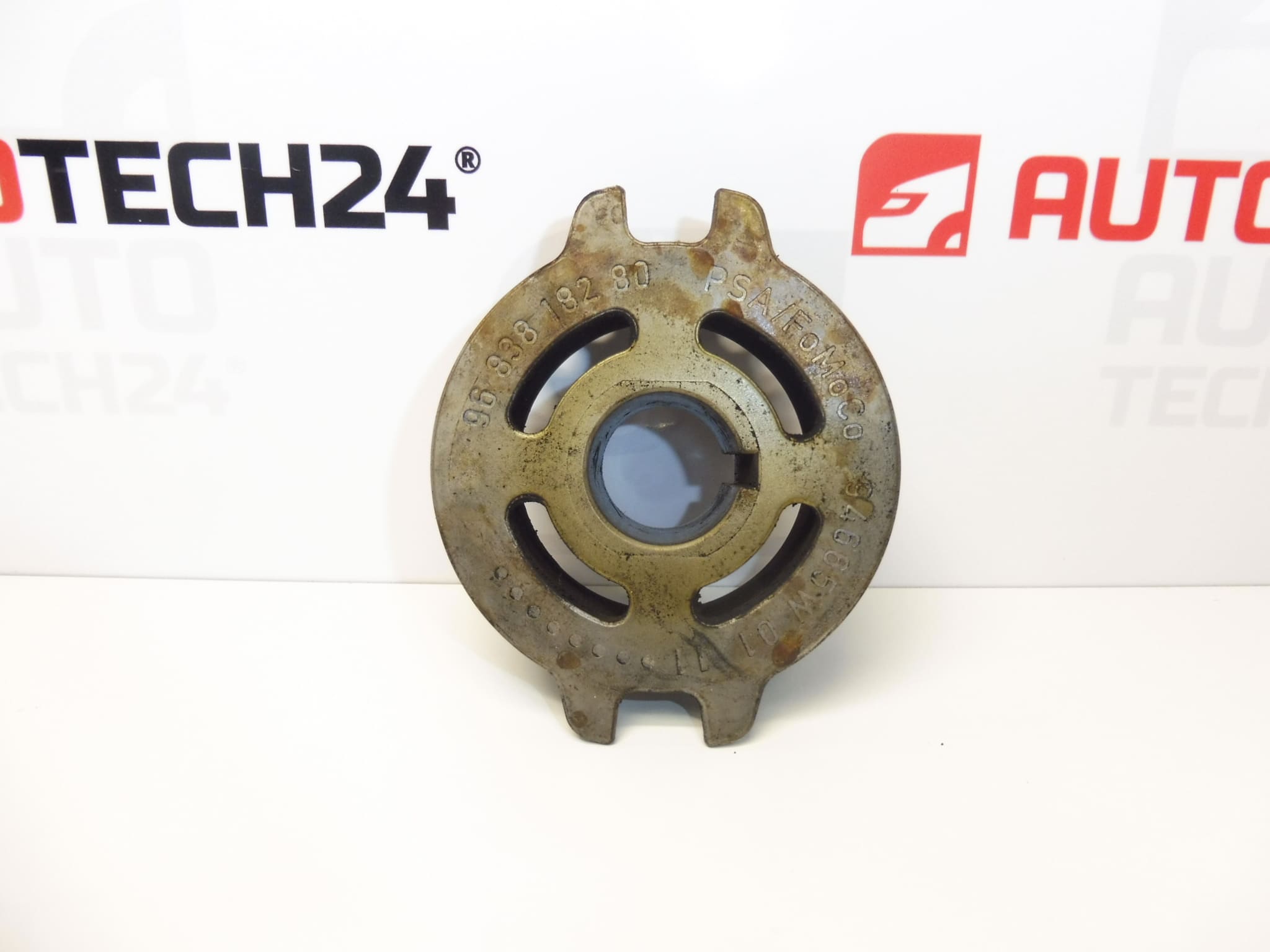 Τροχαλία αντλίας 1.4 HDI 1.6 HDI Citroën 9683818280 193047