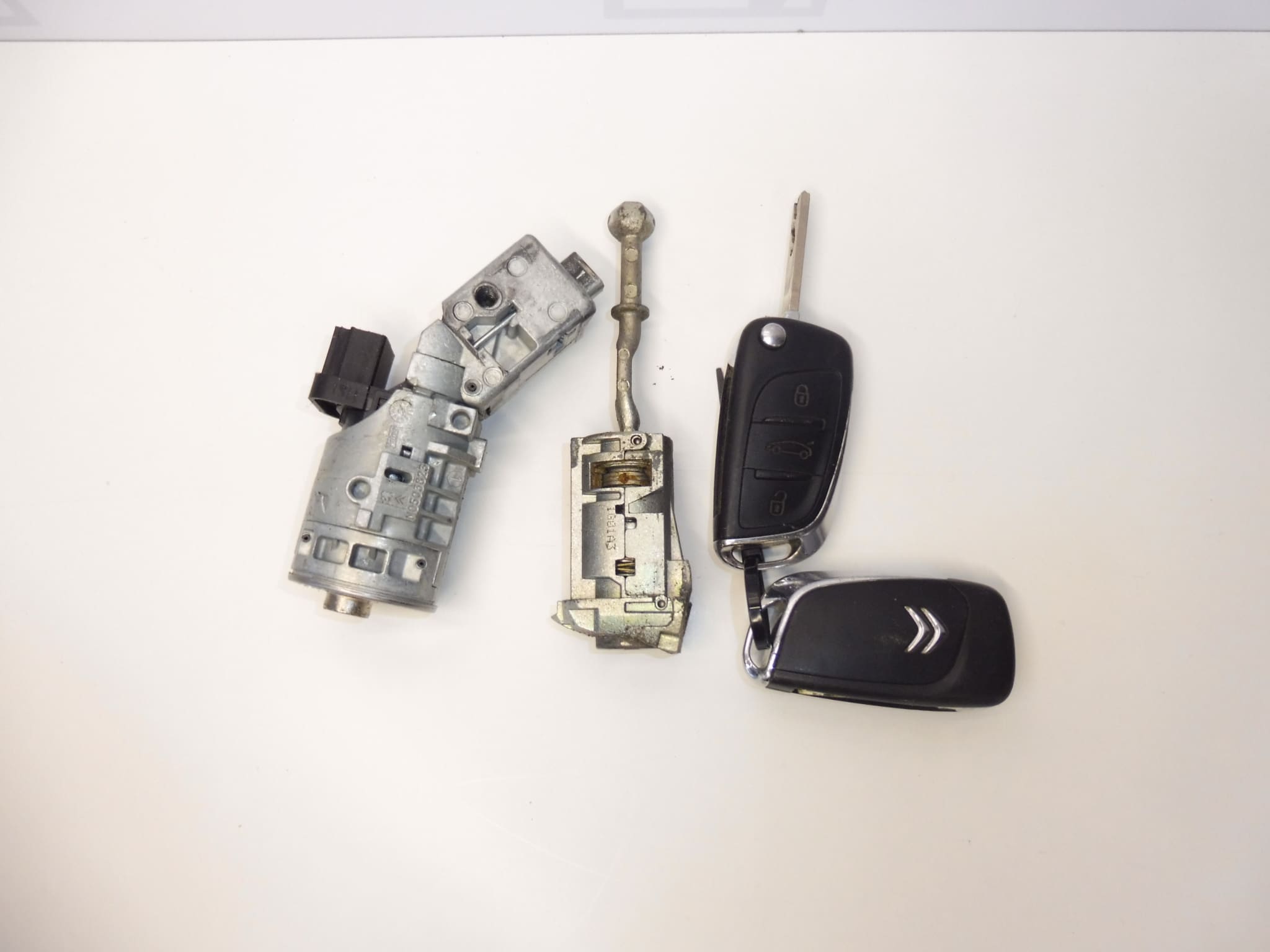 Σετ κλειδαριών και 2 κλειδιά Citroën C4 B7 4162WH 4162WK - Image 2